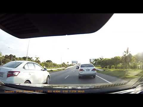 Mazda 3 skyactiv mc 2017 SP g-vectoring control i-active sense Clip2