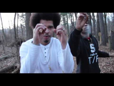 GWAPPO FEAT MILLY - MOVING PACKS