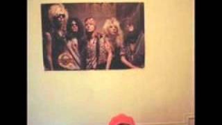 Confessional at 6pm - Kevin Devine