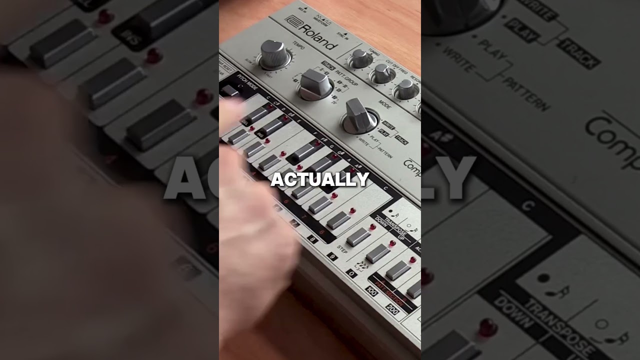 🚀 The Bass Line Of “I Feel Love” On A TB-303 ❤️ #bassline #synthesizers #doctormix
