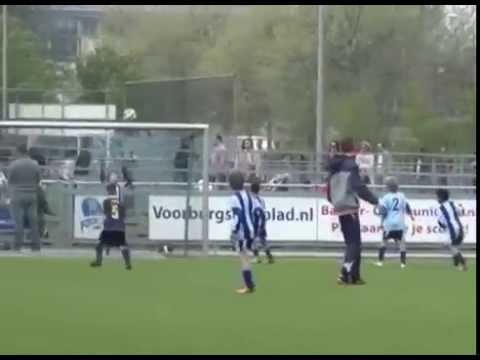 Lars de Jager (Haaglandia F3) maakt mooiste doelpunt