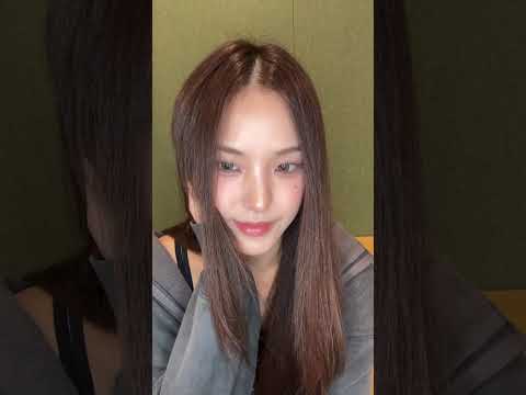 [2025-11-12] - izna (izna_offcl) Instagram Live (November 12, 2025)