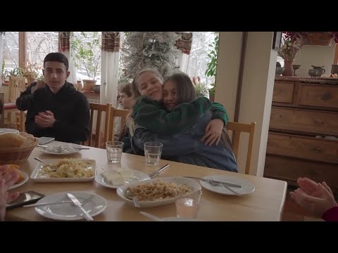 Nare Ghazaryan (🇦🇲 JESC 2022) singing with the kids trapped in Goris (documentary "The Blockade")