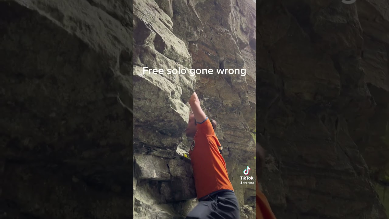 Free solo climber freaks out at worst possible moment - DO NOT ATTEMPT #biggestfear #fyp #ridiculous