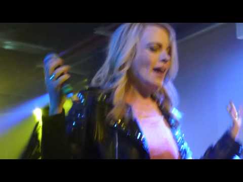 Bad Touch & Mollie Marriott - Baby Get It On - Brudenell Social Club- Leeds - 24.11.2017