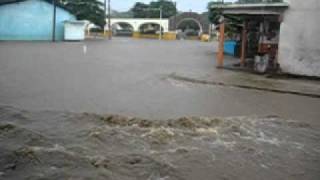 preview picture of video 'Inundacion en Tres Zapotes'