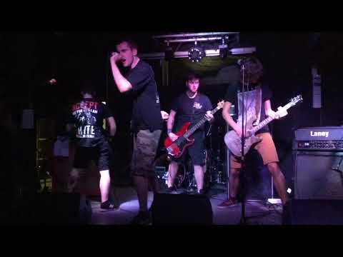 XDevourX | Fuel Rock Club | 06/01/18