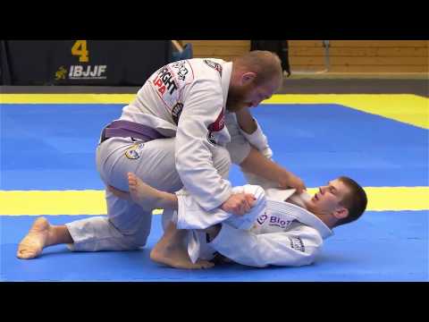 Yaroslav Blazhko – 1 match in absolute purple German National IBJJF Championship 2017