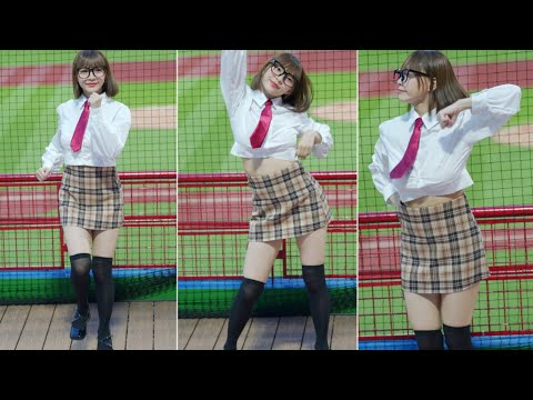 20230606學生之夜 天母棒球場 味全 dragon beauties 霖霖《龍行天下 眼鏡生徒風佐黑絲膝上襪露出絕對領域~這套有發揮霖霖的戰力!》