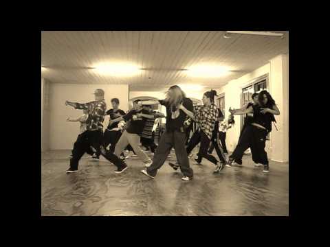 Lizzie Wicks - CIARA 'Like A Surgeon' (old routine)