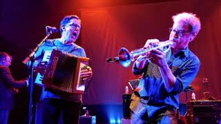 They Might Be Giants - Istanbul (Not Constantinople) Live 2018 featuring Curt Ramm
