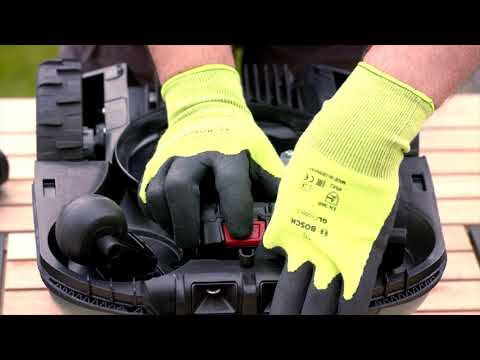 Vejos robotas Bosch Indego M 700 video