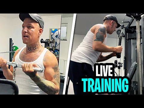 Monte LIVE am PUMPEN💪🏻😎 Stream aus dem Home-Gym | MontanaBlack Stream Highlights