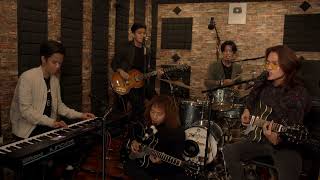 REO Brothers - I Go To Pieces / Peter &amp; Gordon