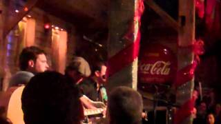 Wade Bowen acoustic - Walking Along the Fenceline