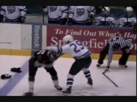 Kyle Wanvig vs Dean Arsene