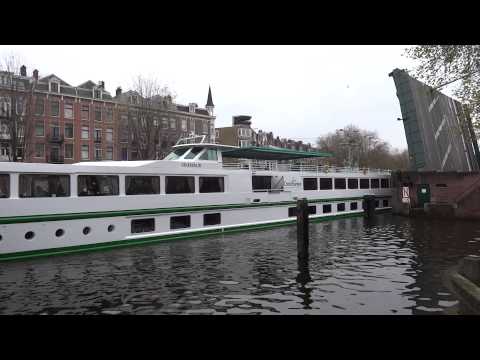 download lagu mp3 mp4 Ms Mona Lisa, download lagu Ms Mona Lisa gratis, unduh video klip Ms Mona Lisa