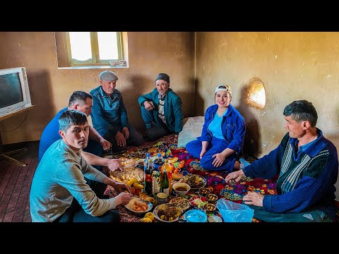 УЗБЕКИСТАН ! Принимаем РОДЫ! ТЯЖЕЛАЯ жизнь ПАСТУХОВ в пустыне! МЯСО с картошкой В казане !