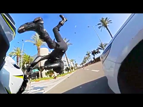 Biker In Trouble - Crazy Motorcycle Moments - Ep. 475