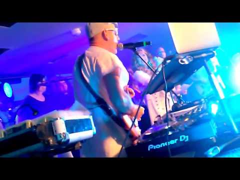 RASMUS RAZ LINDVALL & STOCKHOLM NODE goes PRINCE-styleee