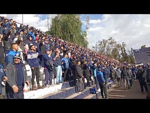 "Por que esta hinchada quiere festejar Del Parque Vengo " Barra: Los Caudillos del Parque &bull; Club: Independiente Rivadavia