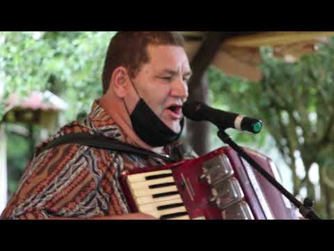 Borracho y Cantinero: Ingui Velasquez y Jorge Ratoski