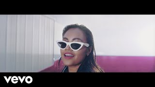 Kadr z teledysku Selfish tekst piosenki Jessica Mauboy