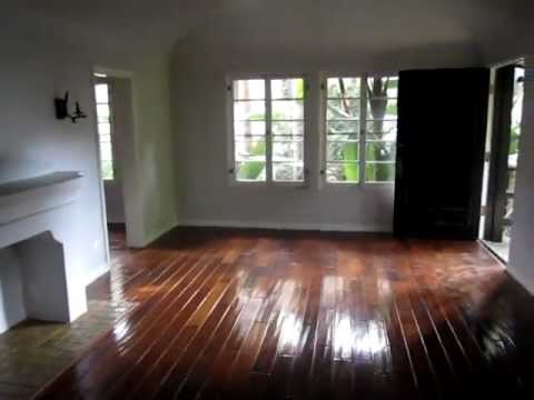 PL1928 - West Hollywood Apartment For Rent.