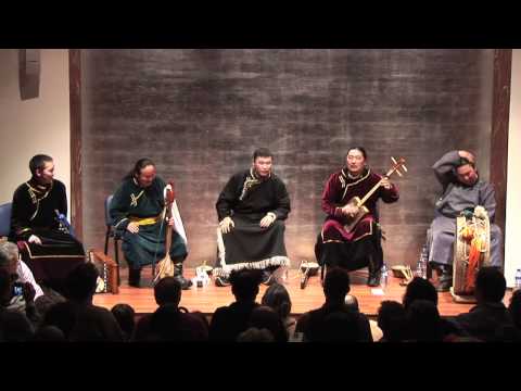 Espacio Ronda - MUSICA DE TUVA - Caballos buenos y chicas guapas