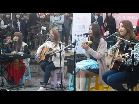 150315 CLC (씨엘씨) - Roar (Katy Perry) @ Hongdae Playground