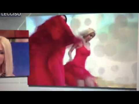 Loredana e Raffaella Lecciso ballano la Pizzica da Barbara D'Urso