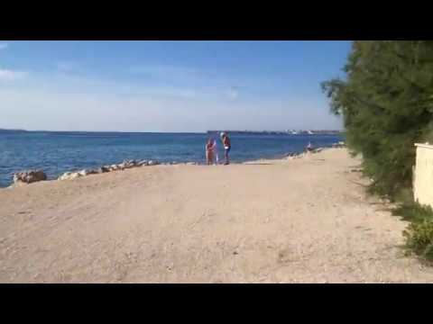 Apartments Milo, Bibinje - way from the house to the beach