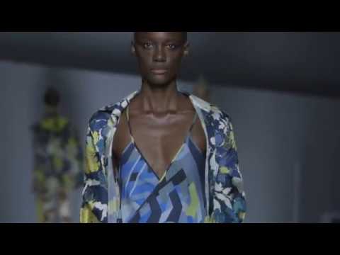 DESFILE ANNE EST FOLLE VERÃO 18 - MINAS TREND