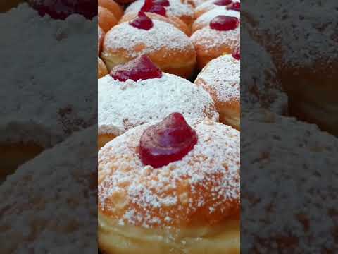 Exploring Traditional Hanukkah Foods Featured in The New York Times