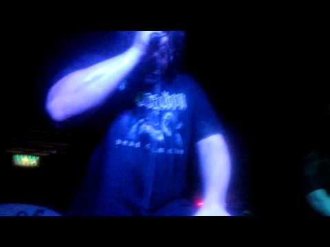 Cannibal Corpse - Scattered Remains, Splattered Brains [HD] (Live in Corpus Christi, 5/10/2010)