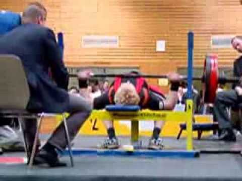 Roy Berndt (Lauterer SV) 1.Vers.: 180 kg - 2003 Offene Deutsche Meisterschaften im Bankdrücken