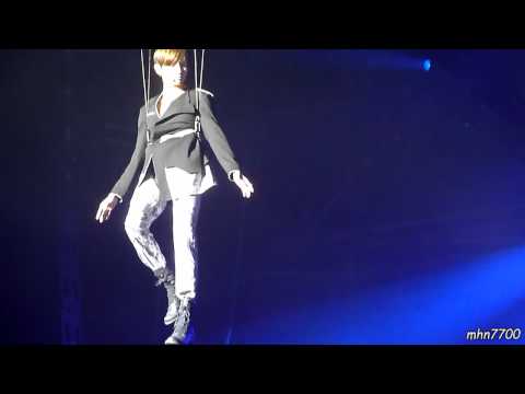 [HD fancam] 110610 DBSK - Intro (cut) @ SMTown Paris