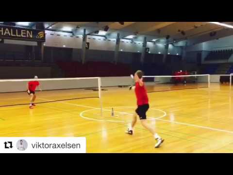 Viktor Axelsen - Scott Evans quarter court