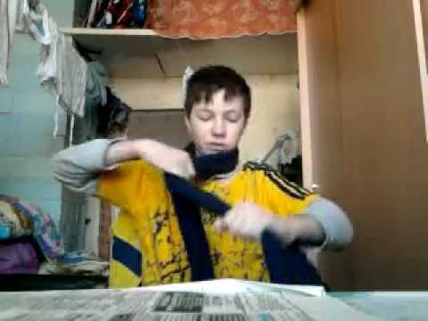 Фокус шарф сквозь шею и секрет