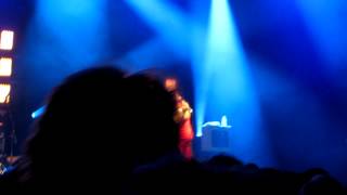 2012 05 11 - imelda may @ paris - 4 - sneaky freak