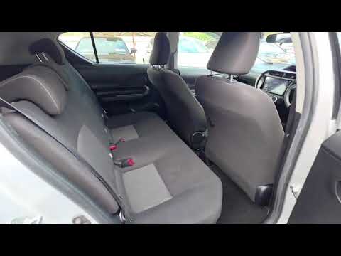 Toyota Aqua BLUETOOTH // PRIVACY GLASS // PUSH BUT - Image 2