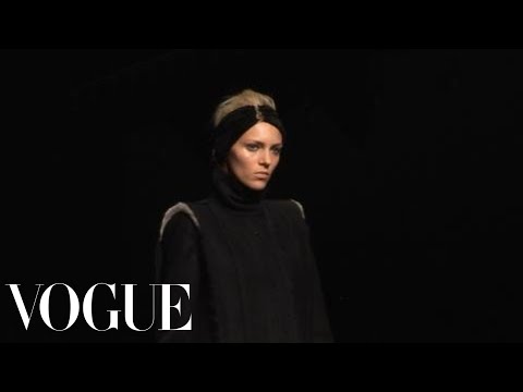 Fashion Show - Fendi: Fall 2009 Ready-to-Wear