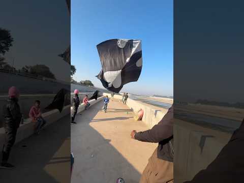 Big Kite Flying ❤️ Kite flying #shorts #kite #patang #mvvlogrider