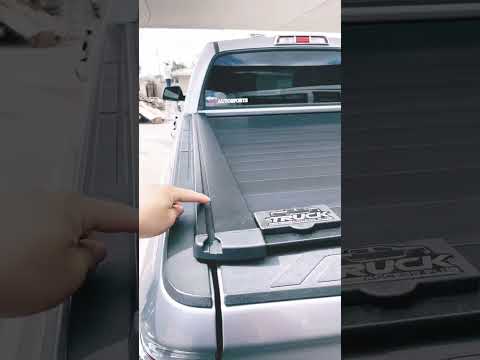 Toyota Tundra Truck Bed Cover: RetraxPRO XR