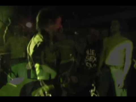 Výsměch? - Poznamenaní (Live Půda 7.11.2009)