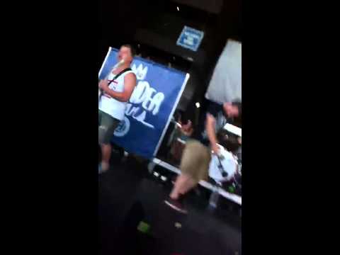 Wonder Years warped 7/19/11 local man....