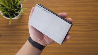 Video thumbnail for LaCie Porsche Design 2TB 2.5in Portable USB 3.0 HDD | Unboxing by James Chia
