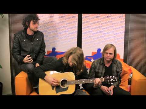 Orange Couch S02 E11: Taxi Violence