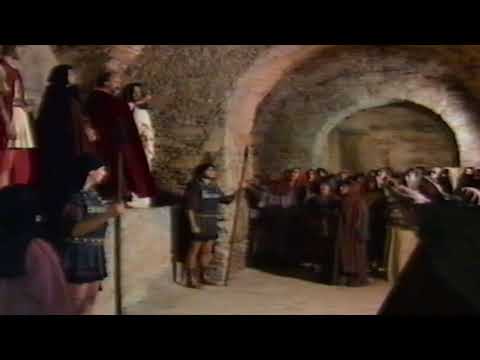 JESUS di Amasi damiani  Pilato Sergio Pietra Caprina sentenzia la morte di Gesù