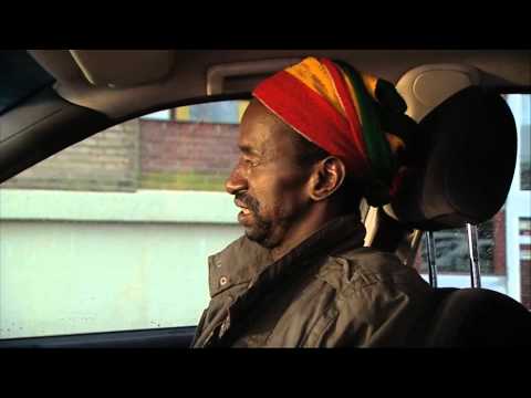 De Dino Show 2012 - Desperate Houseguys